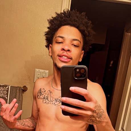 prod 6uapo_ exclusive star photo