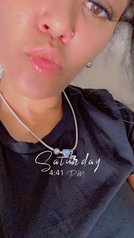 Ms Honeydip hot star photos