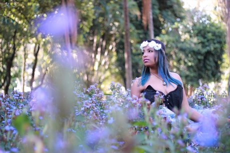 Yuyu Chan Cosplayer nude actress archive