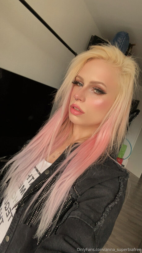 Superbia high quality pornstar galleries