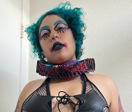 Turquoise Deity pornstar erotic pictures