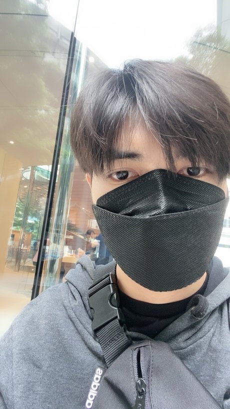 Tong pornstar high quality pictures