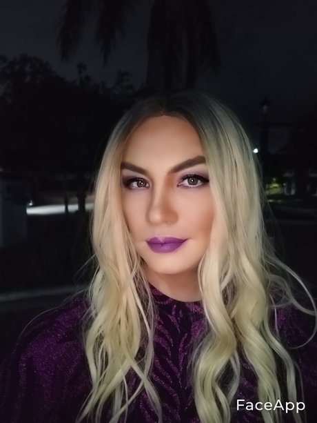 Ale Cassandra Maya sexy model pictures