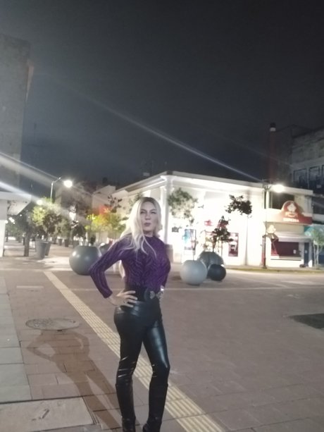 Ale Cassandra Maya model nudes images