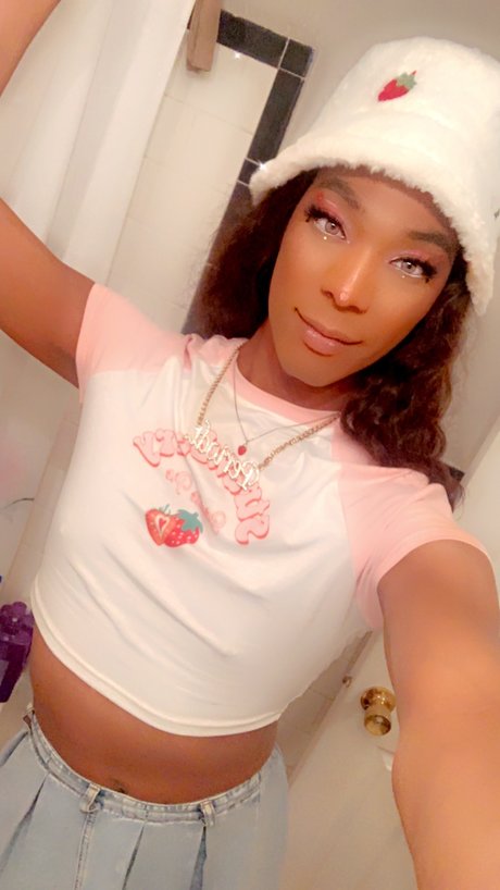 TsBambii star porn picture