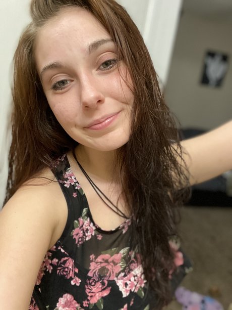 XSummerxxX pornographic star picture