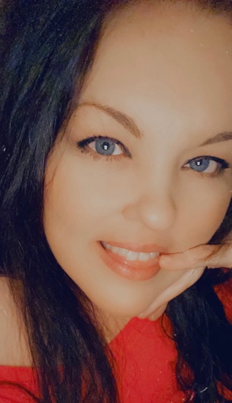 Trixie Pistol xxx actress img