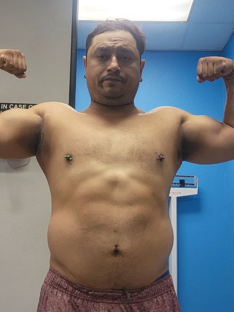 Bonifico Salinas star nude pics