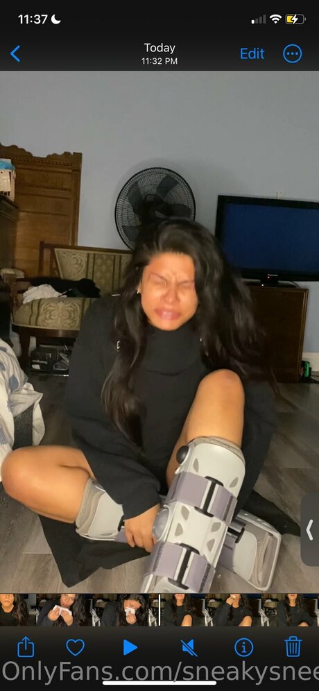 SneakySneezer_ beautiful actress pictures