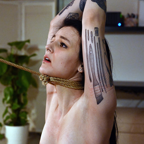 maranoiac model adult gallery