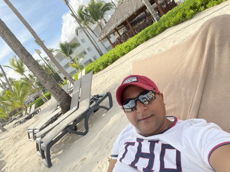 Adalberto pe a A sex pornstar img