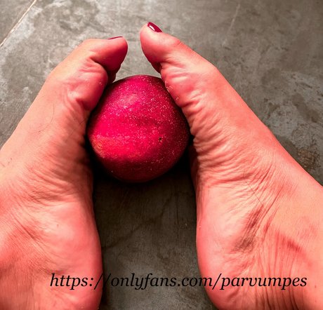 Parvum Pes small feet_ sex pornstar picture