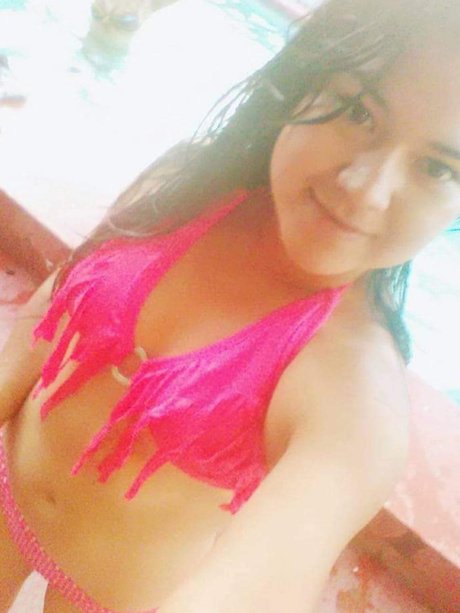 Chicki free model photos