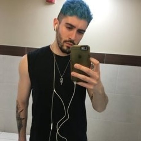 KSatyrxxx pornstar top photo