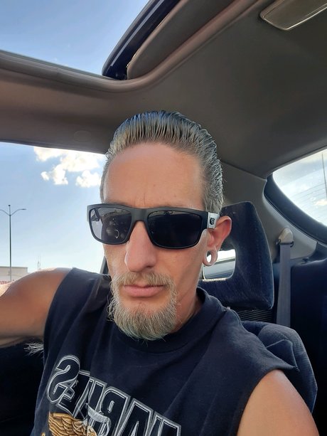 Aaron W Downing hd actress photos