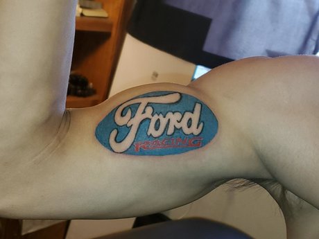 Aaron W Downing beautiful actress archive