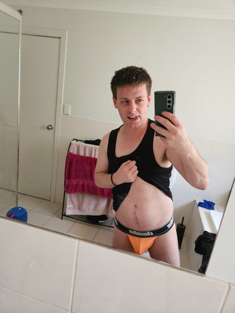 mattyboi model naked pic