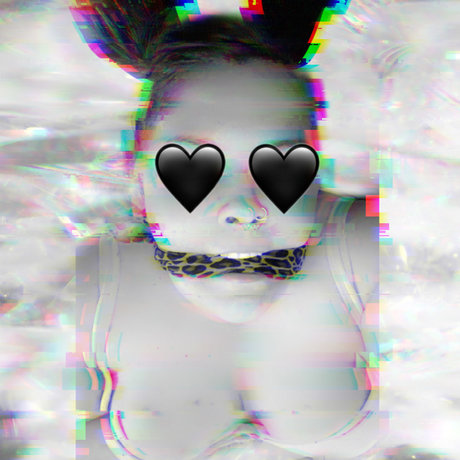 hayden_ adult model image