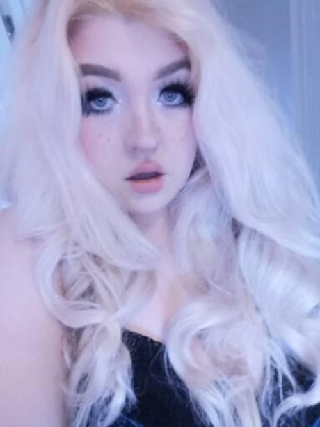 Perri Winkle naked star images