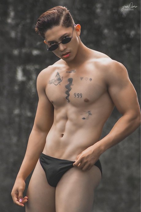 FIOC_ hot star image