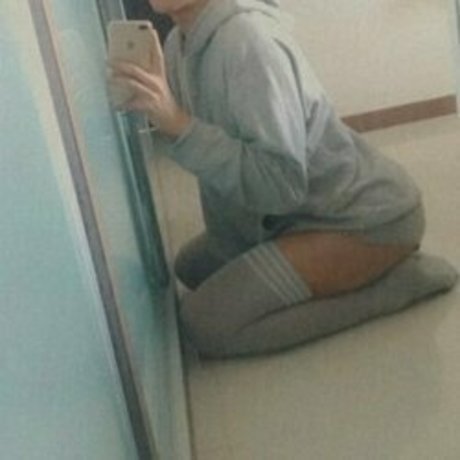 _pafy_ model adult picture