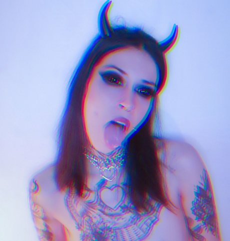 Lune Sauvage beautiful model photo