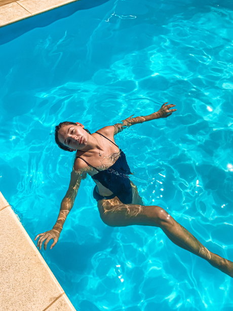 Ilona Korona star xxx archive