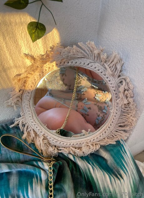 blonde yoga onlyfans sexy nude image