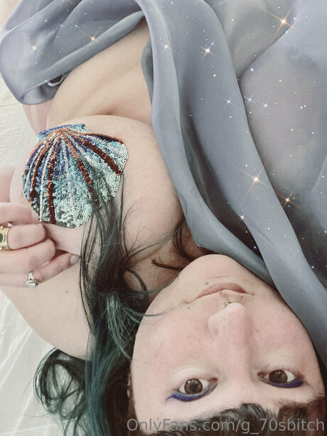 70 s bitch naked star image