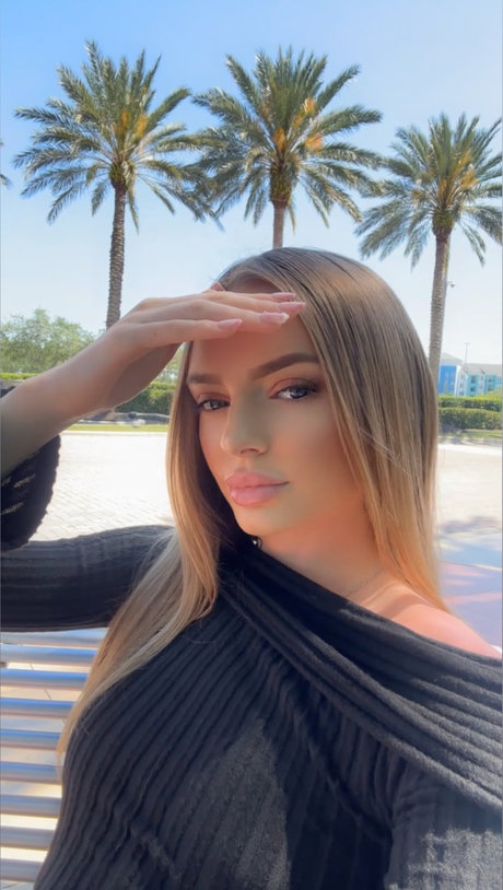 Your Angel_ pretty pornstar archive