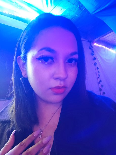 Fernanda CG exclusive model image