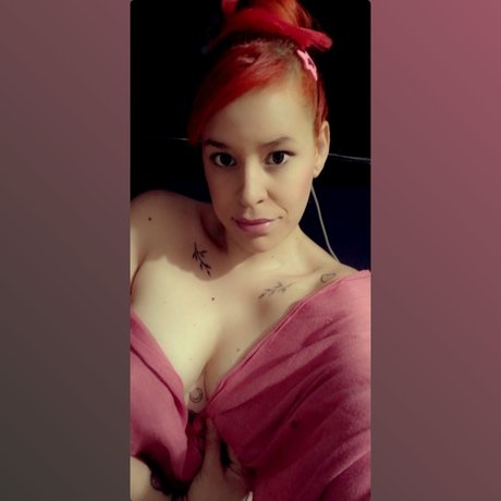 milu star pornographic picture