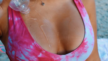 izy_ nudes pornstar image