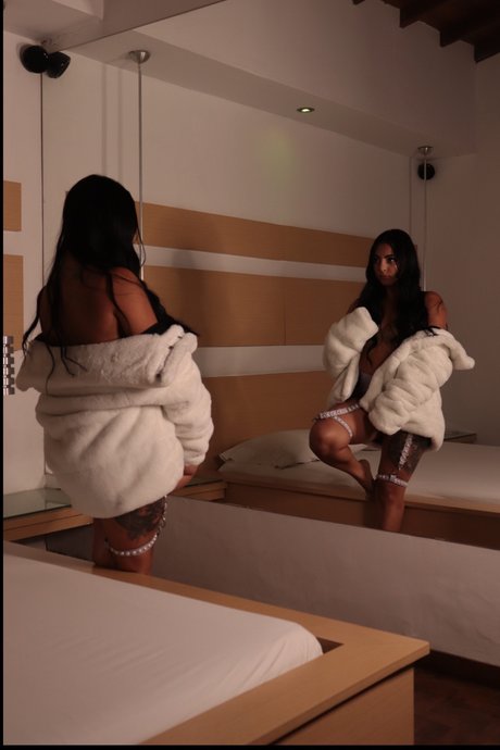 Isabel Lopez free pornstar galleries