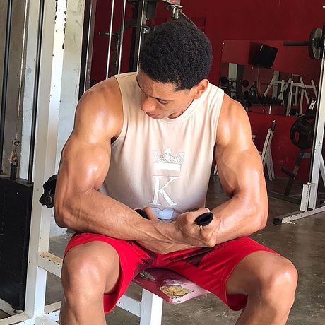 Peten Washington best star photo