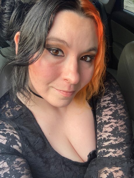 LunaLove nude actress picture