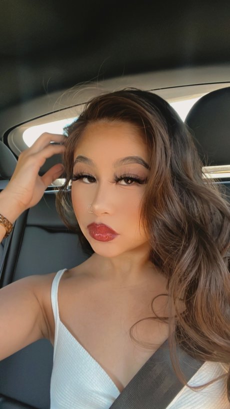 FAUNA xxx actress archive