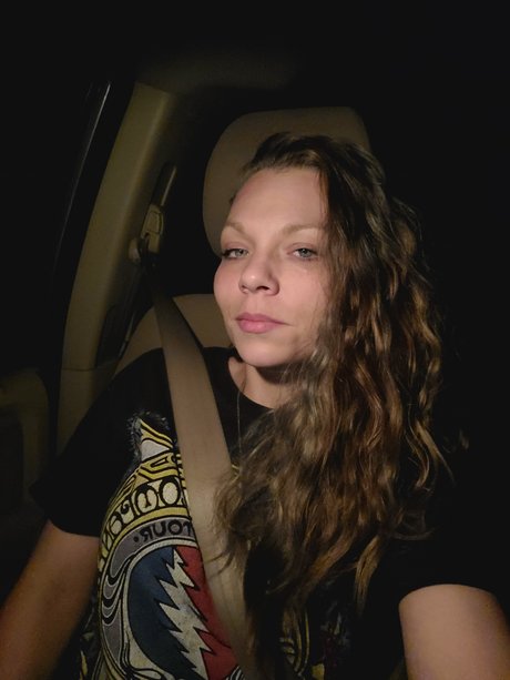 HARD Hat Hottie beautiful model photo