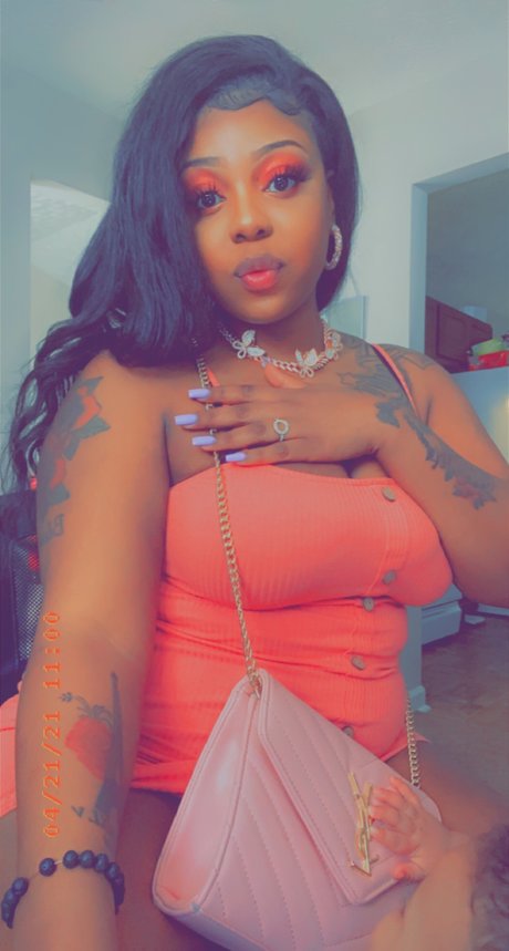 Fii Chii model hd img