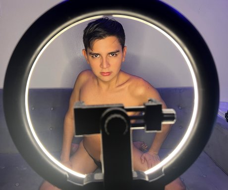 Mateo Twin high quality model img