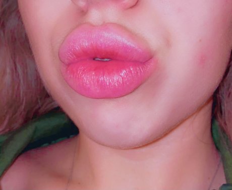 BigLips xxx pornstar gallery