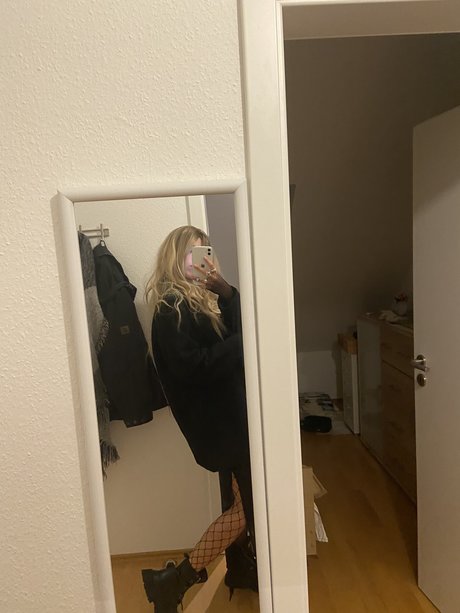 woistdieline perfect model archive