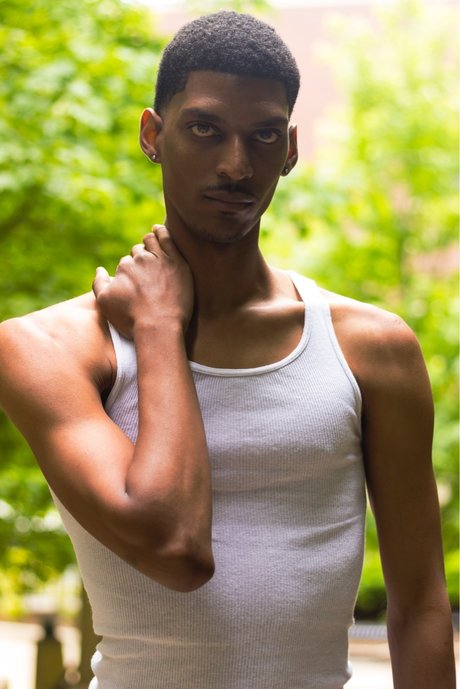 Richie Rich hot model picture