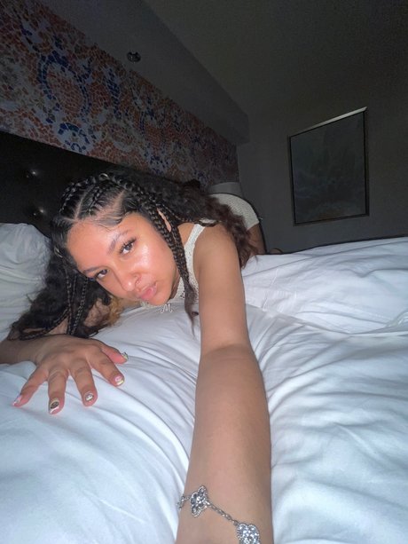 Lisa Juicyfruit_ model nudes photo