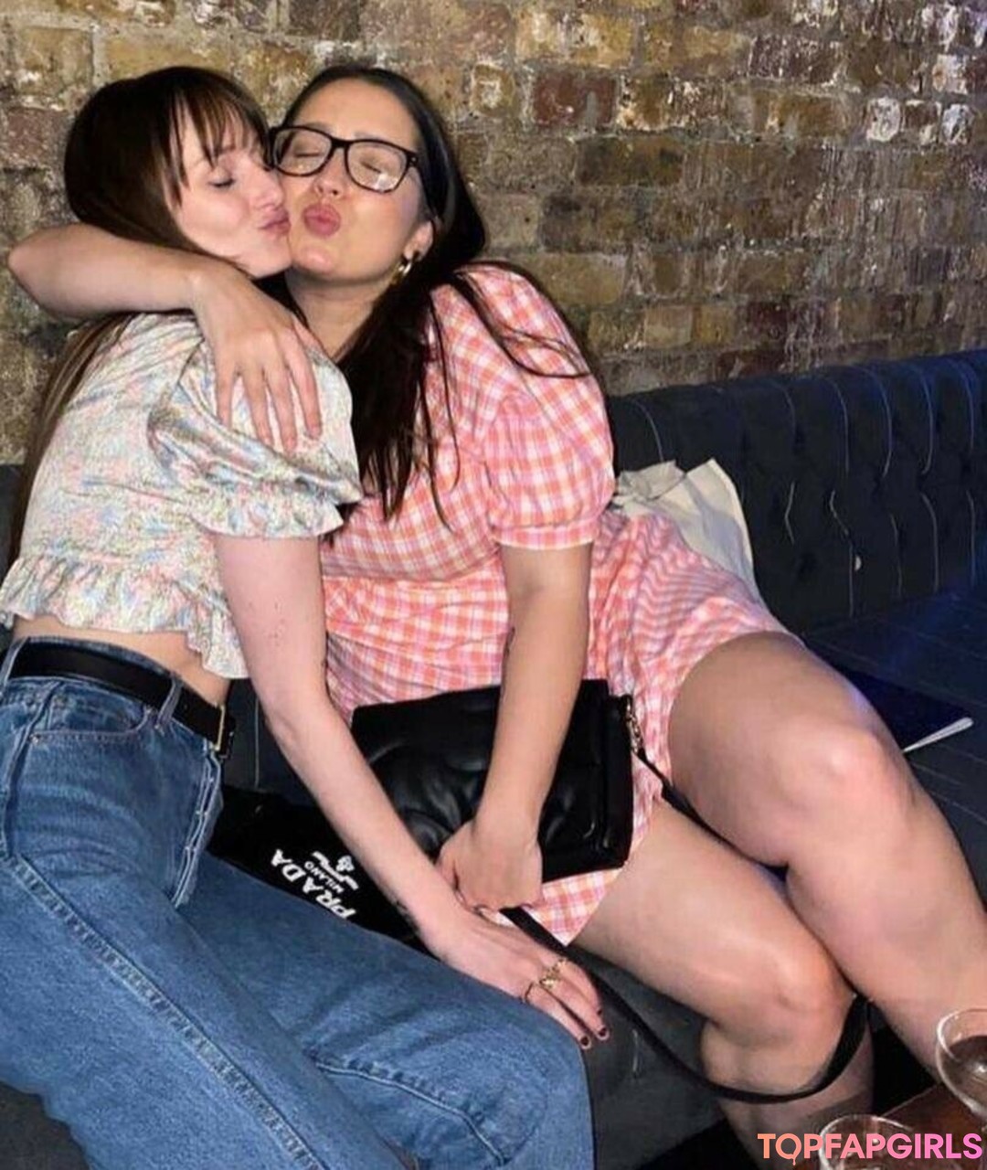 Kirsty Wells star sexy img