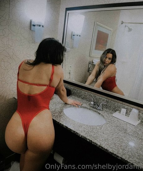 saggy milf onlyfans free nude image