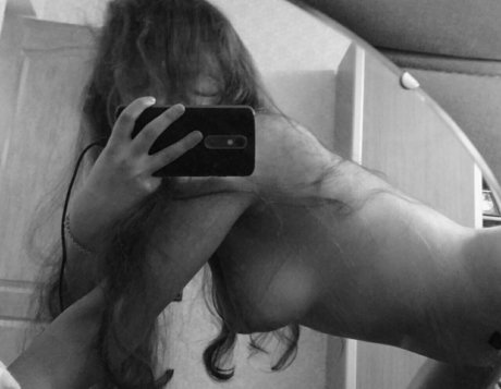 maycurlyvip sex pornstar picture