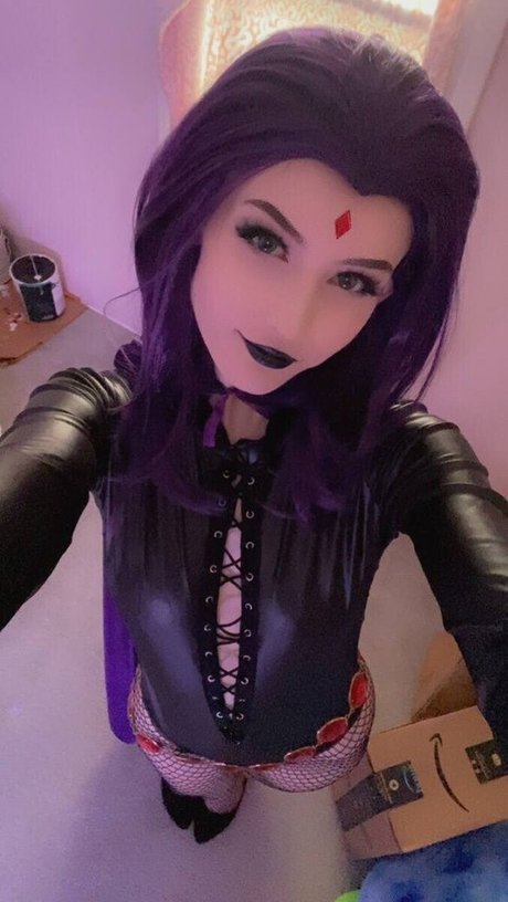 Soggyalien22 pornstar sex img