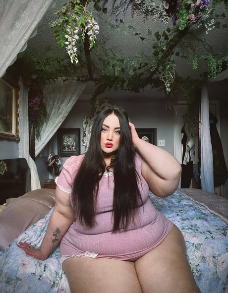 plump princess pornstar pretty photo