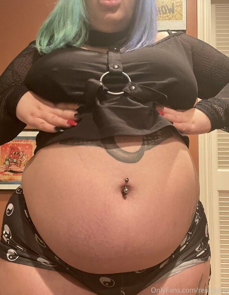 blonde midget onlyfans nudes photos